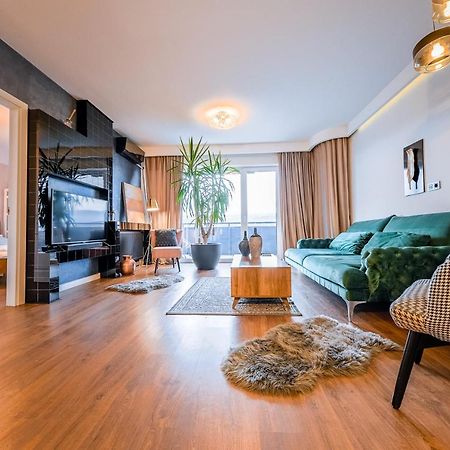 Grand Park Rose Iulius Mall Apartment คลูจ-นาโปกา ภายนอก รูปภาพ