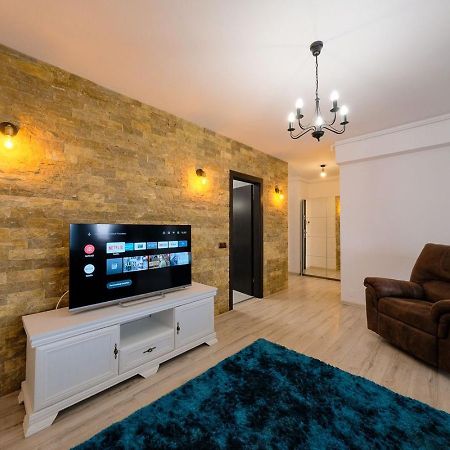 Grand Park Rose Iulius Mall Apartment คลูจ-นาโปกา ภายนอก รูปภาพ