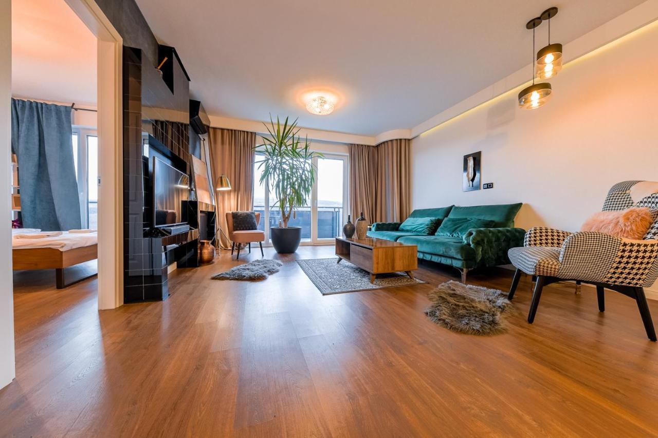 Grand Park Rose Iulius Mall Apartment คลูจ-นาโปกา ภายนอก รูปภาพ