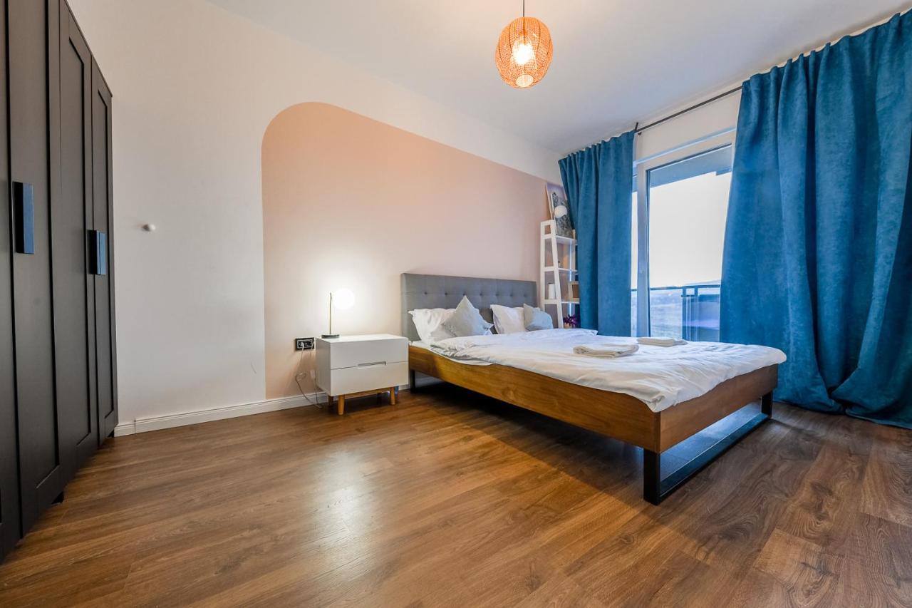 Grand Park Rose Iulius Mall Apartment คลูจ-นาโปกา ภายนอก รูปภาพ