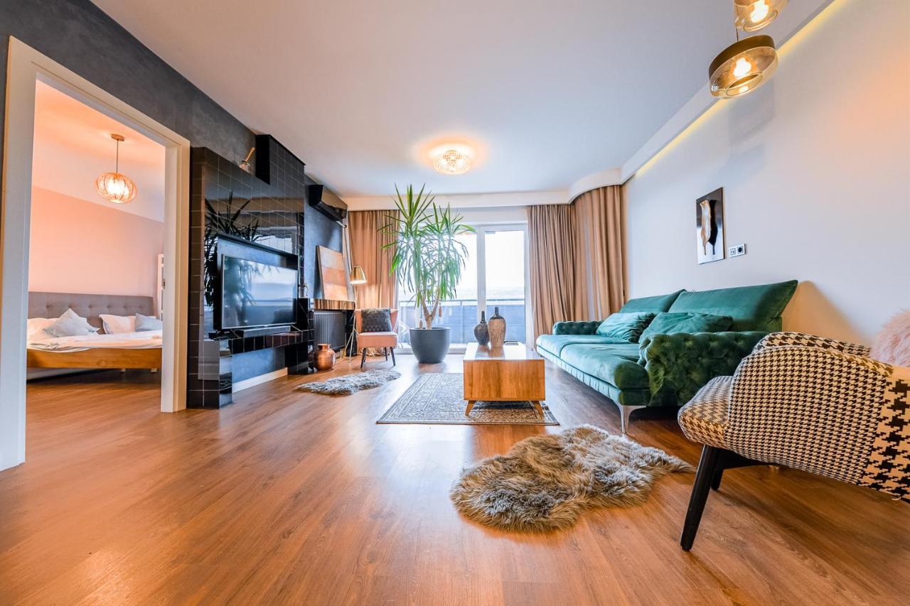 Grand Park Rose Iulius Mall Apartment คลูจ-นาโปกา ภายนอก รูปภาพ